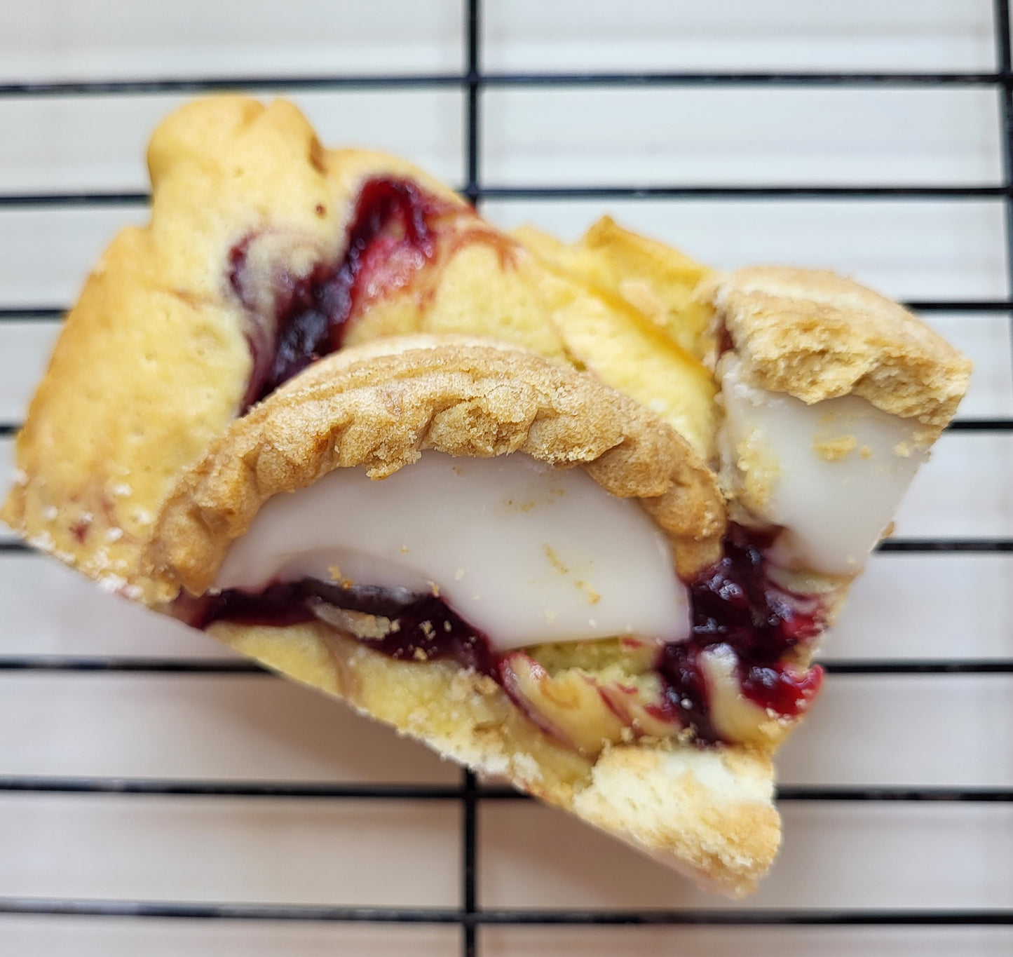Cherry bakewell blondie