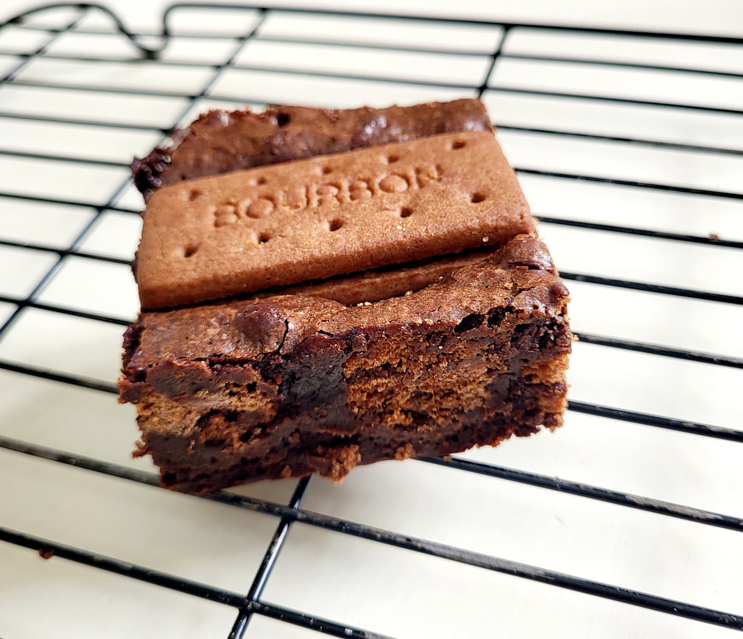 Bourbon biscuit brownie