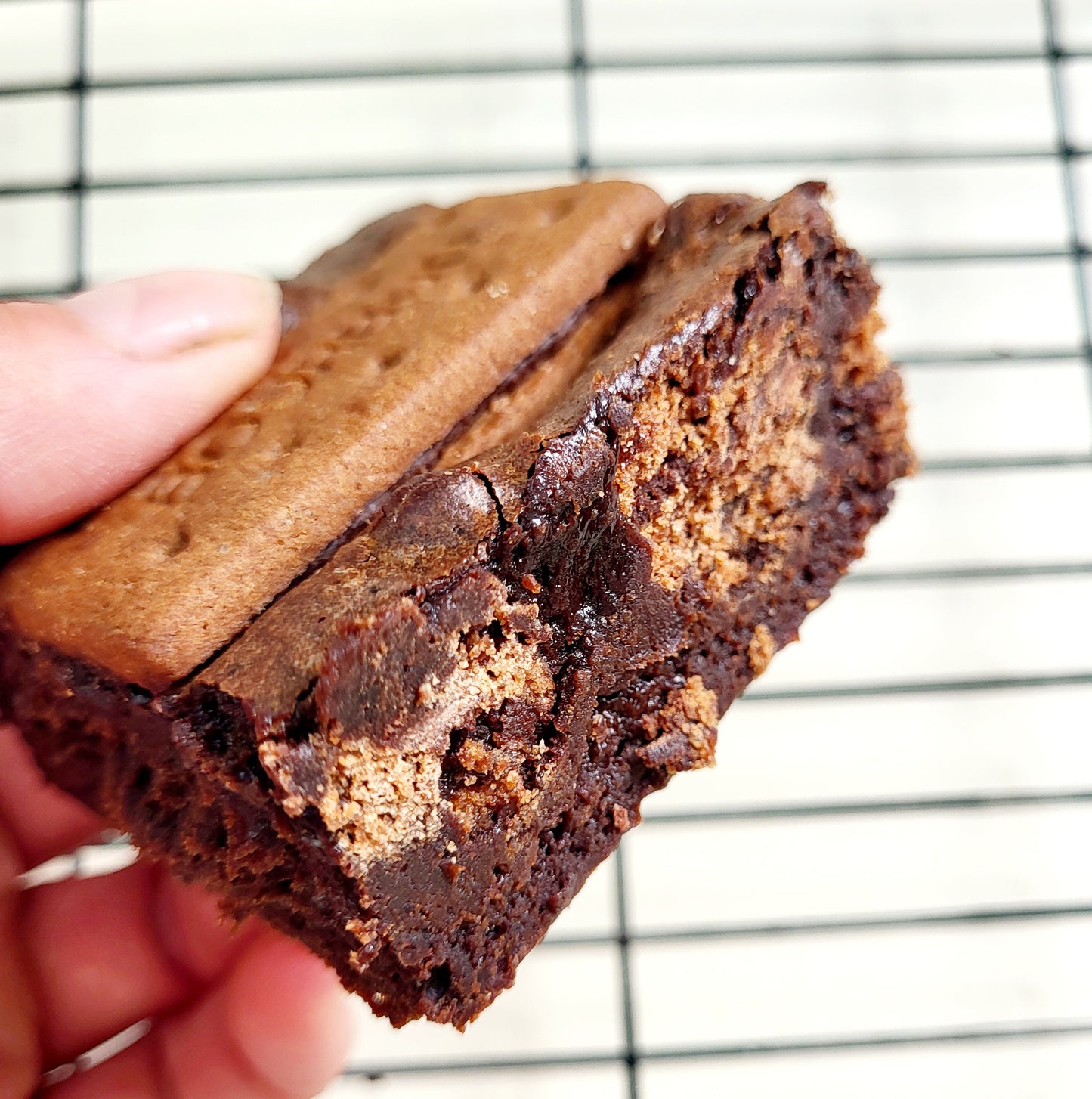 Bourbon biscuit brownie