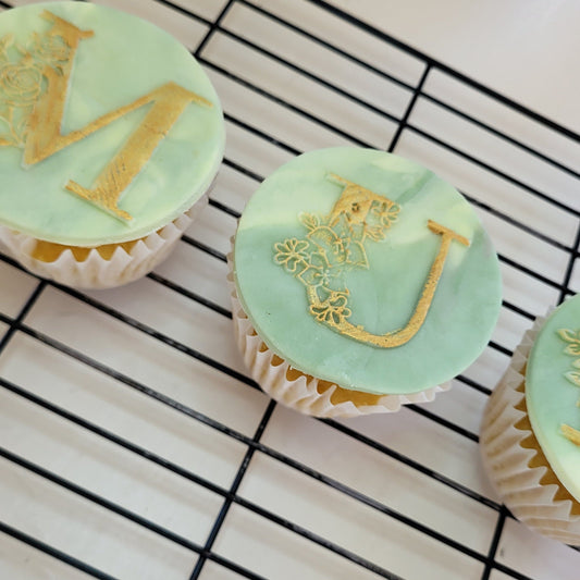 Mother's Day Cupcake Gift Box