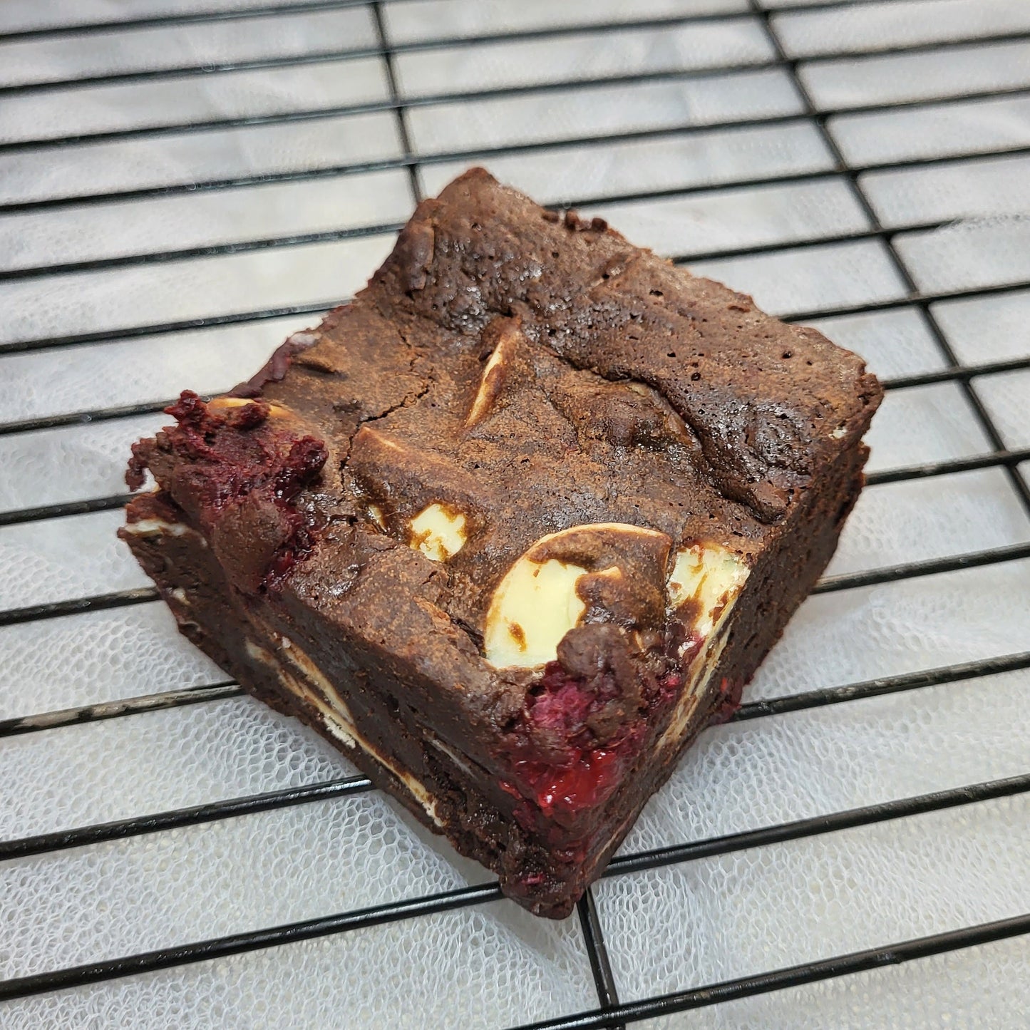 white chocolate and raspberry brownie