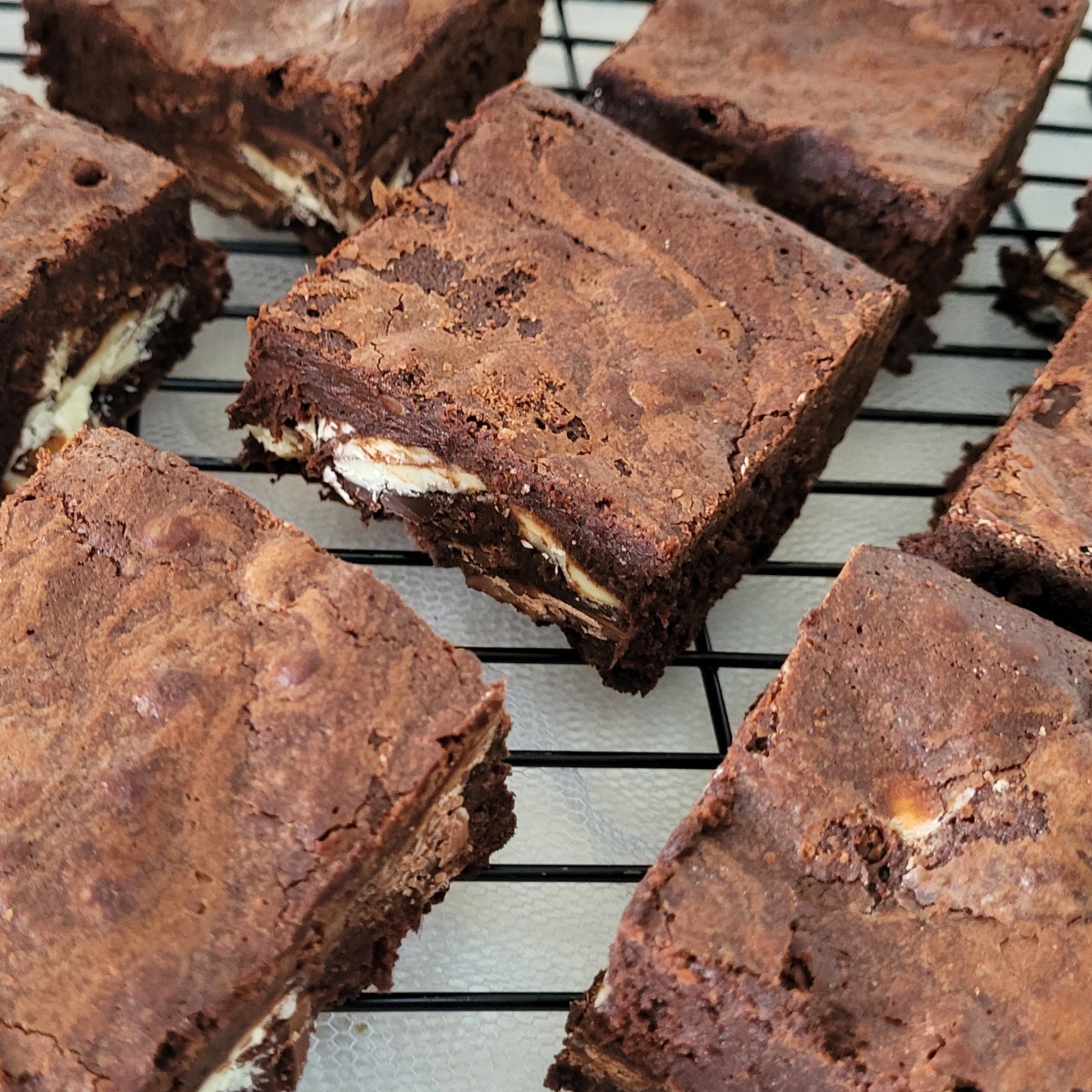 brownie delivery - tripple chocolate brownies